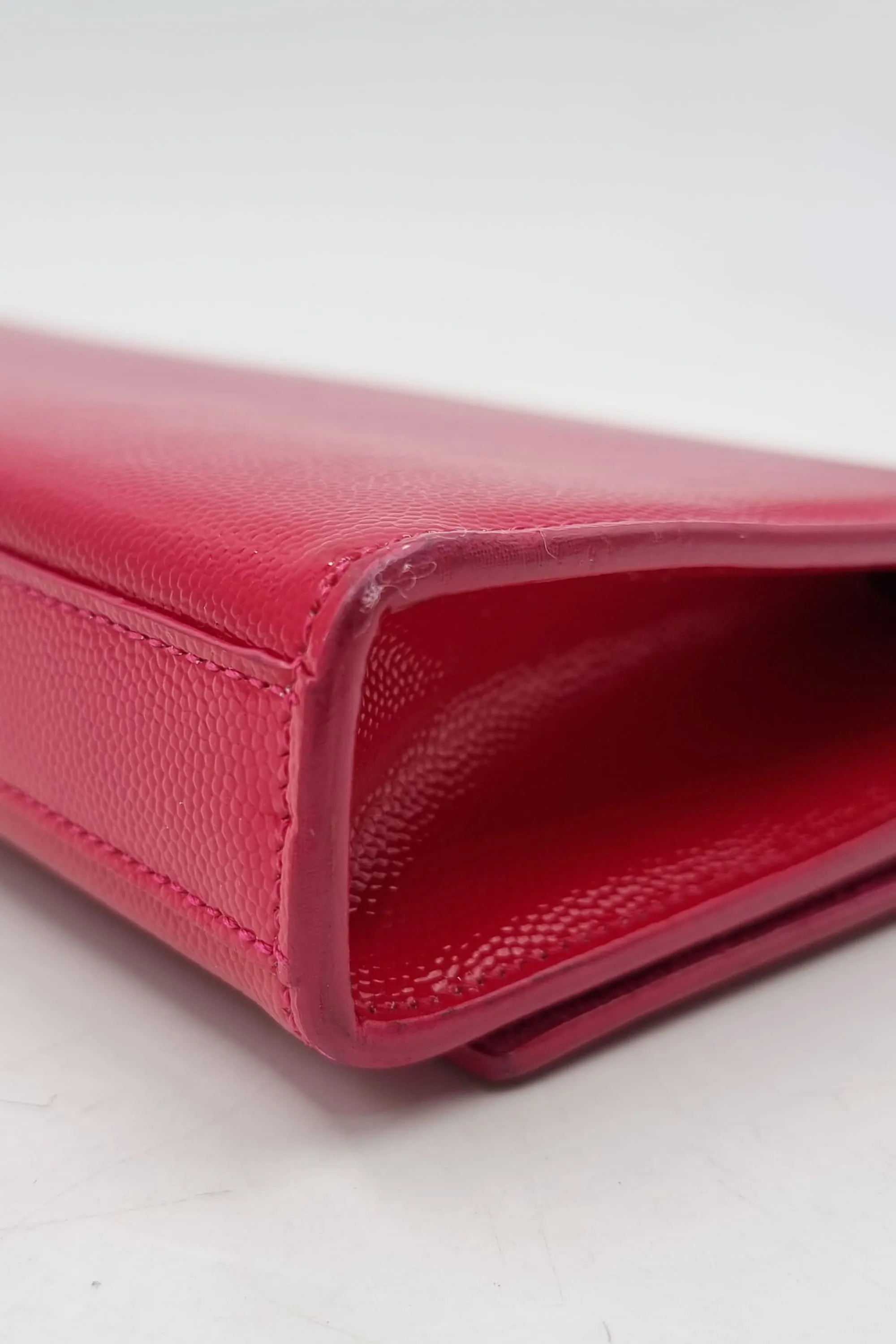 Classic Monogram Kate Clutch Fuchsia