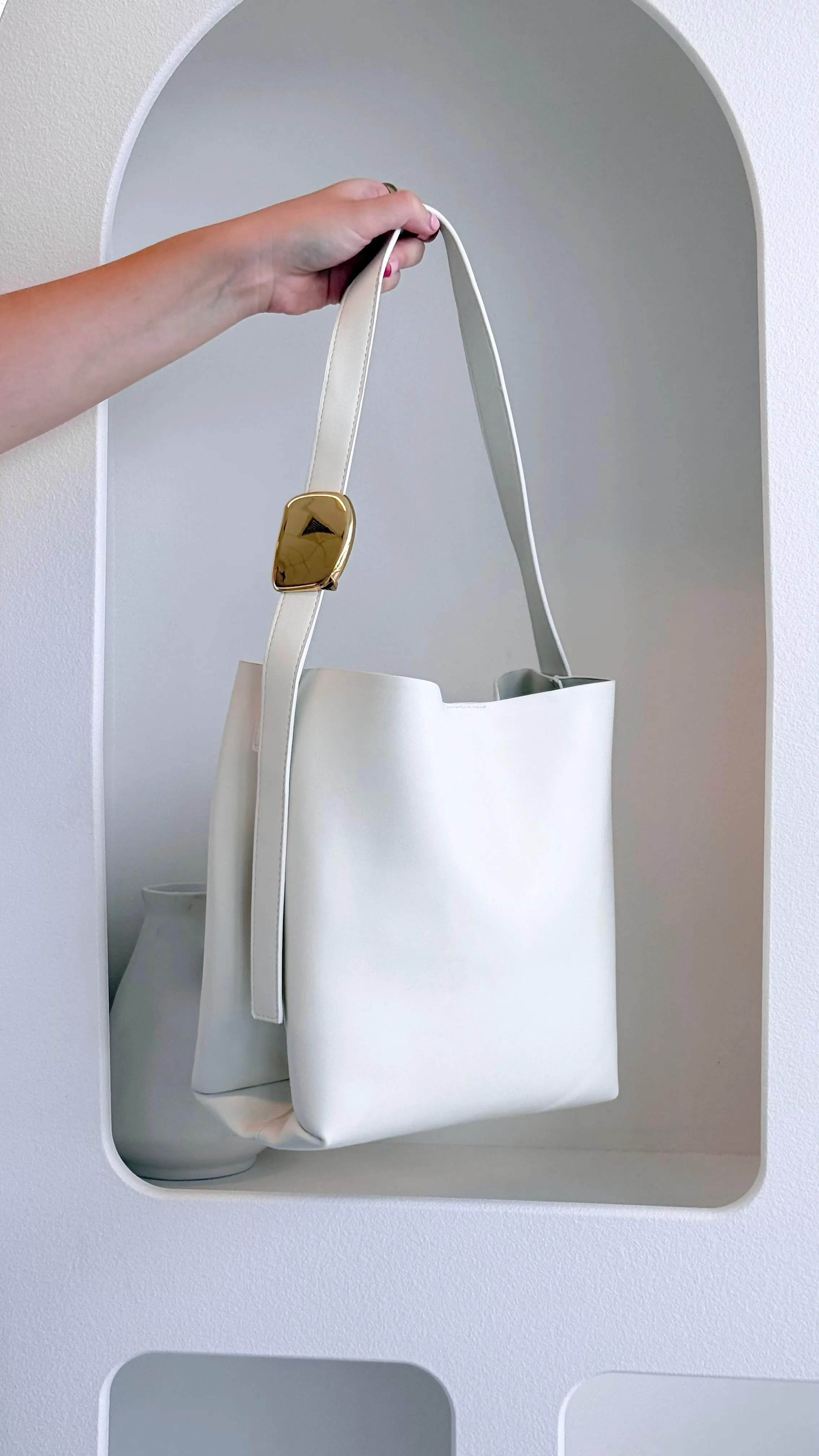 Francesca Shoulder Bag - White