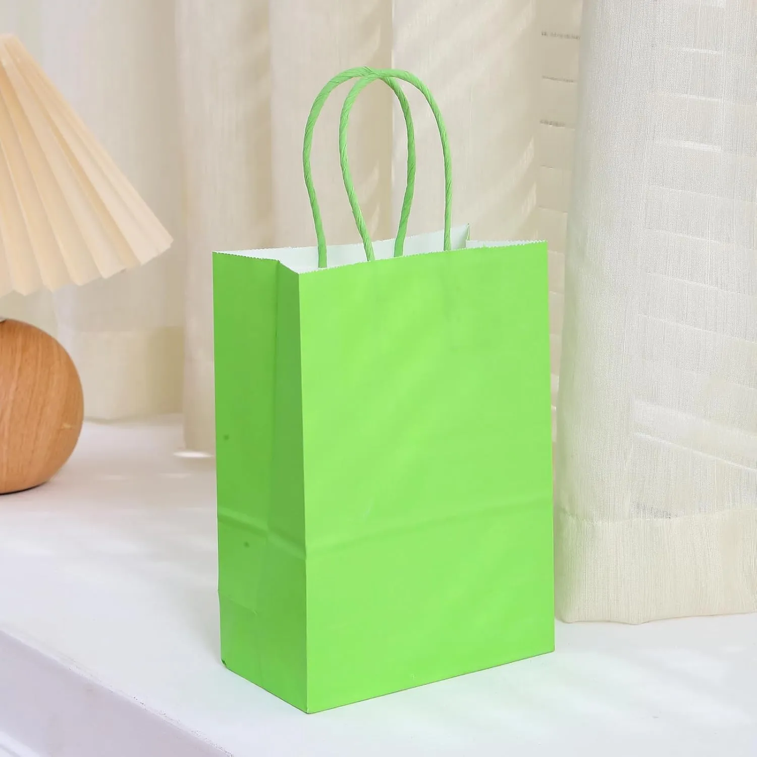 piqiya Small Plain Natural Paper Kraft Gift Bags with Handles Green Paper Bags for Saint Patrick's Day Birthday Party Grocery Retail Business Goody Craft Bags (Green24pcs)