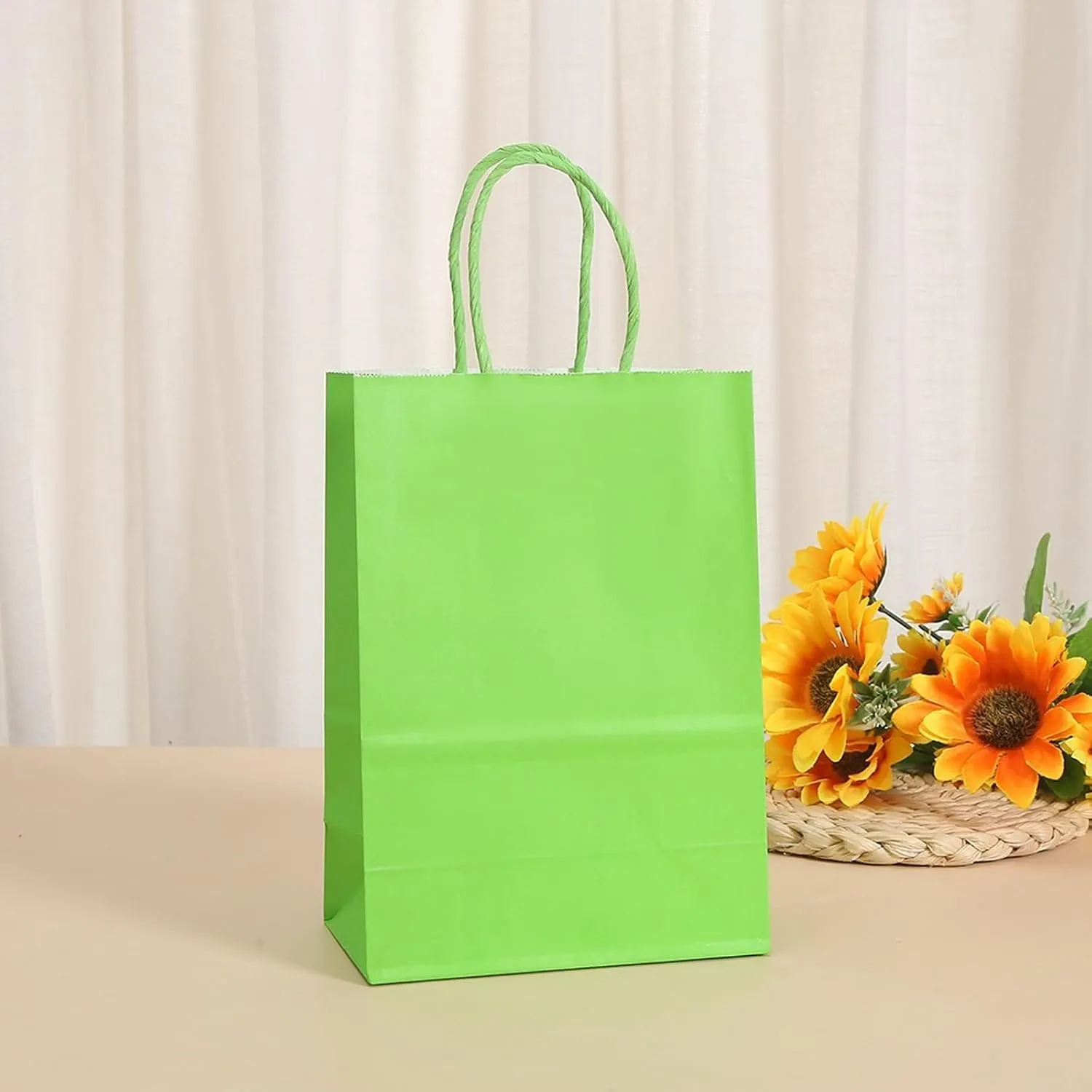 piqiya Small Plain Natural Paper Kraft Gift Bags with Handles Green Paper Bags for Saint Patrick's Day Birthday Party Grocery Retail Business Goody Craft Bags (Green24pcs)