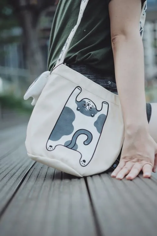 Ruoyu Studio Cat-Casual Crossbody Round Bucket Cloth Bag