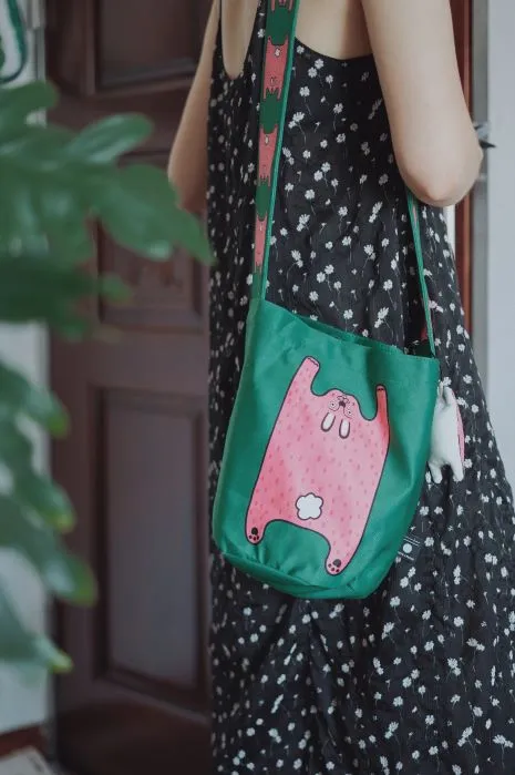 Ruoyu Studio Rabbit-Casual Crossbody Round Bucket Cloth Bag