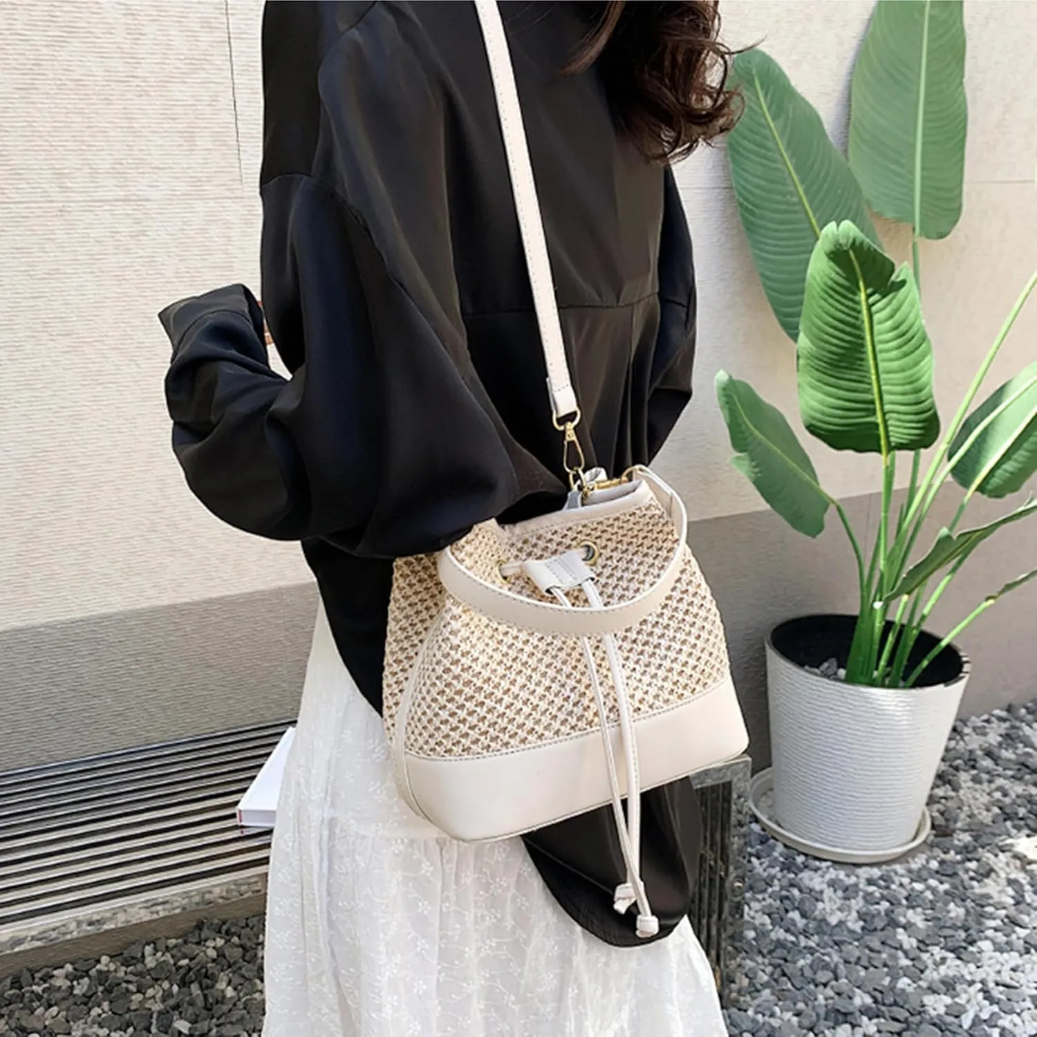 Van Caro Handwoven Cotton Straw Shoulder Bag Crochet Tassel Beach Bohemian Purse for Women